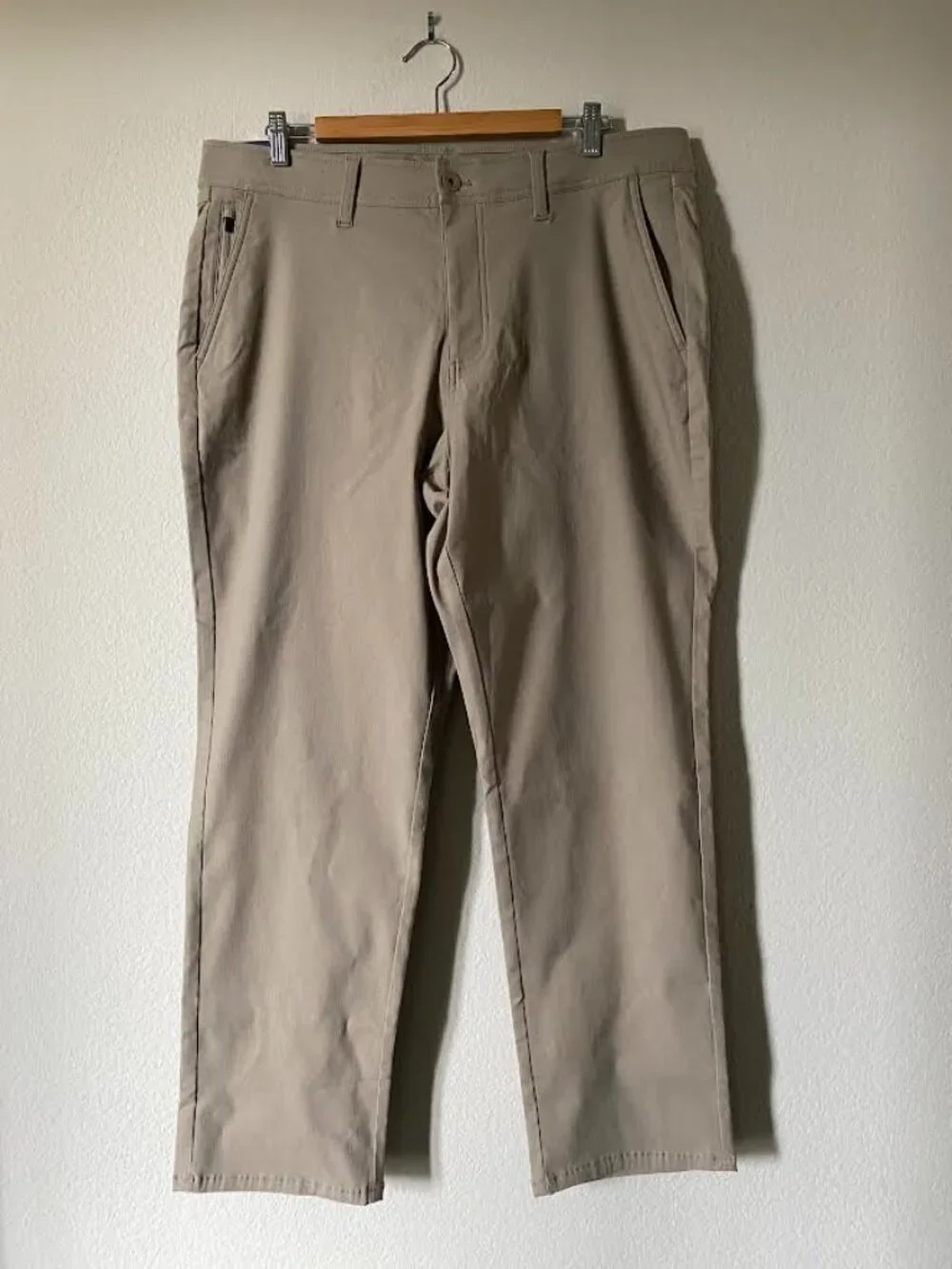 NWT Men's Weatherproof Vintage Straight Fit Water Resistant Tech Pant, Tan 36x29